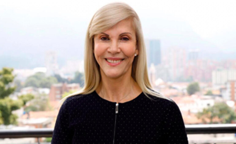  Dilian Francisca Toro propone salida a la crisis que enfrenta el país.