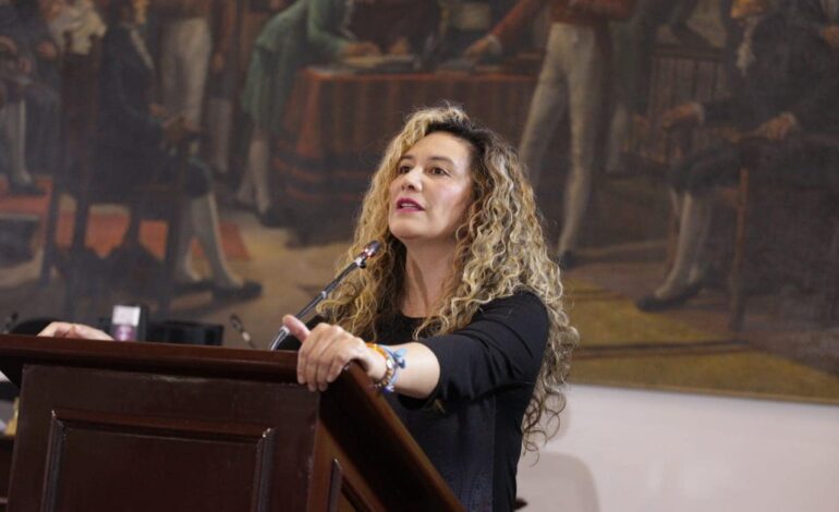  Protestas fuera de control en Bogotá: Lucía Bastidas