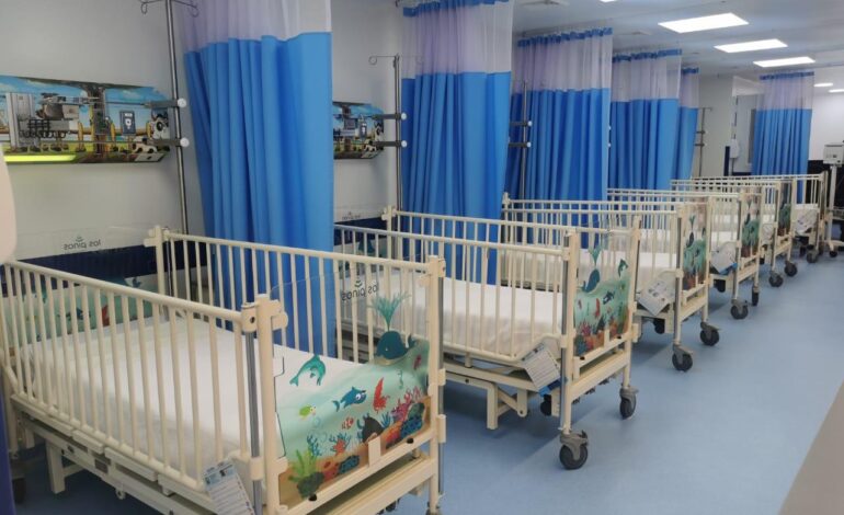  Hospital Simón Bolívar estrena renovada área de urgencias pediátricas